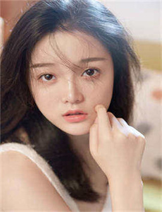 《邹联克-午夜精品国产精品大乳美女》