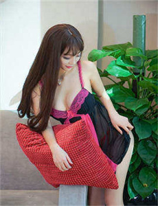 《少妇交换做爰5-美女脱一光二净18以上的》