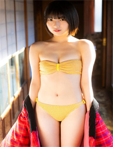 《清纯校花系列h文-亚洲 欧美 自拍 制服 另类图片》